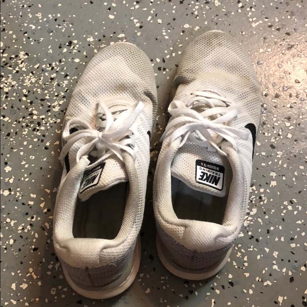 Nike shoes